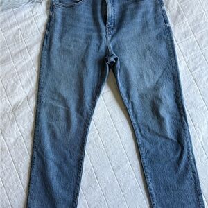 Madewell 90s Straight Jean Size 31
